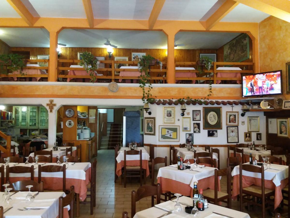 Domus Pacis Loreto- Casa Per Ferie