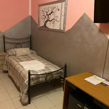 Domus Pacis Santa Chiara Casa Per Ferie Hotel Loreto Buitenkant foto