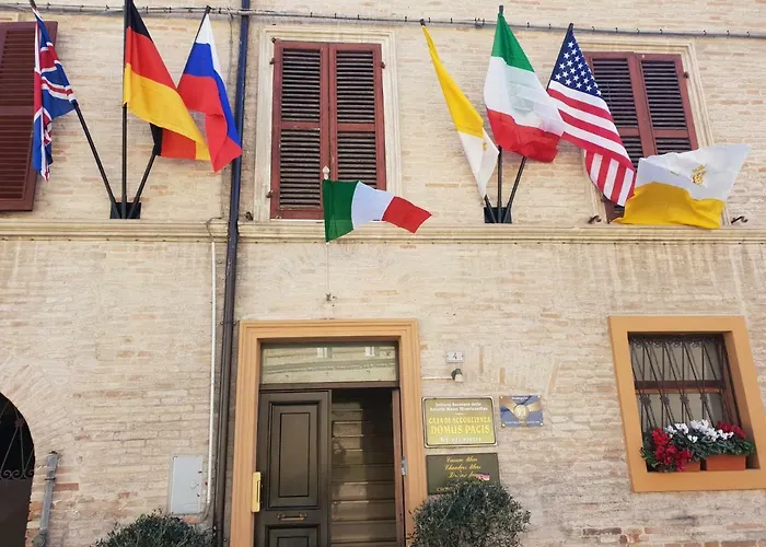 Domus Pacis Santa Chiara Casa Per Ferie