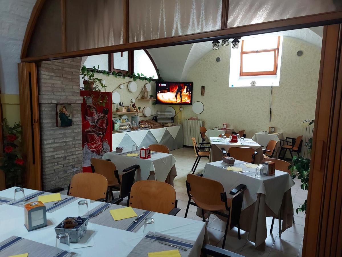Domus Pacis Santa Chiara Casa Per Ferie Loreto