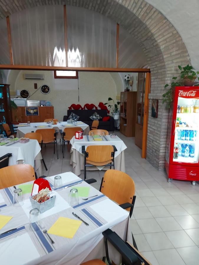 Domus Pacis Santa Chiara Casa Per Ferie 3*