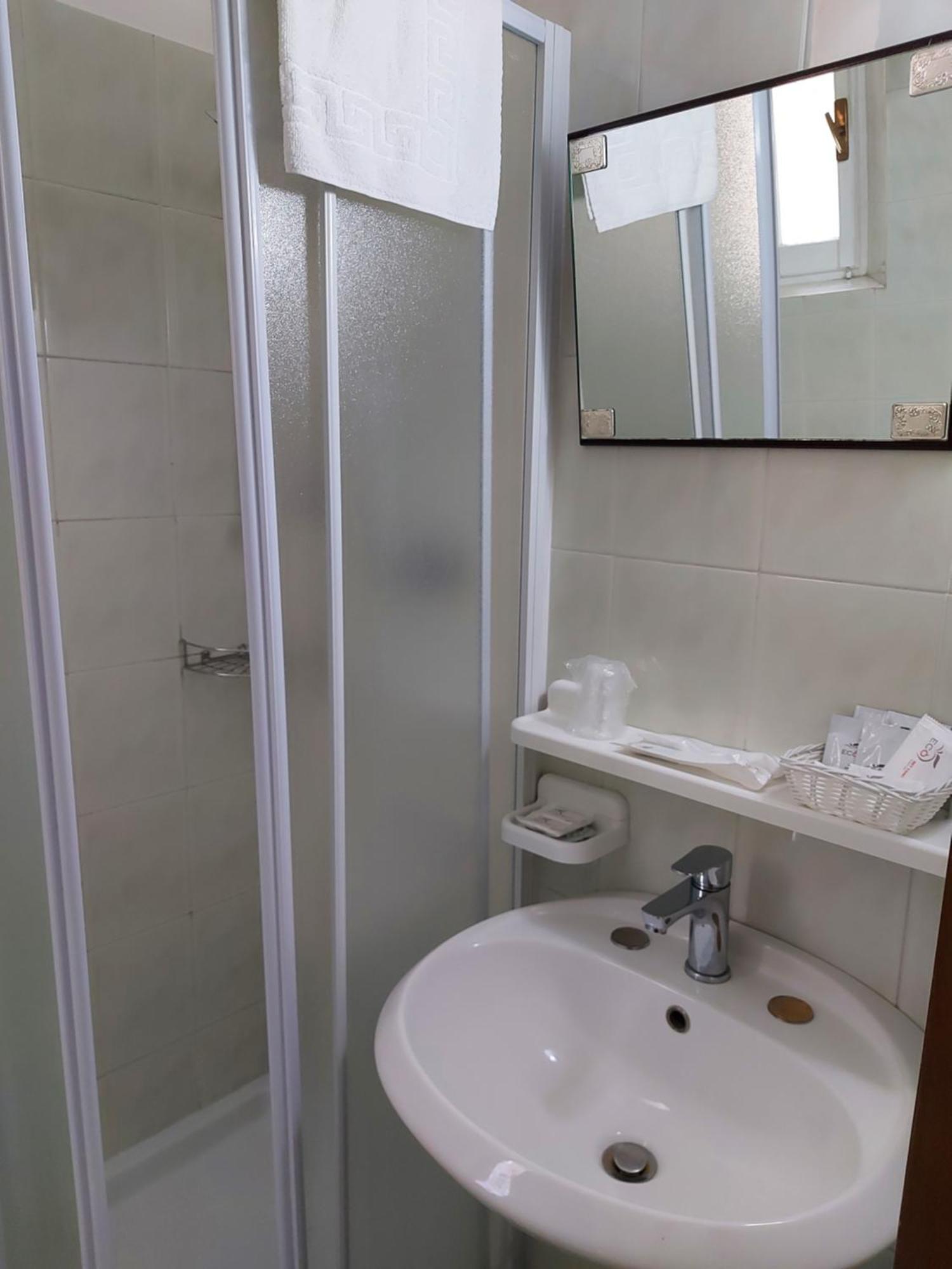 Domus Pacis Santa Chiara Casa Per Ferie Hotel 3*