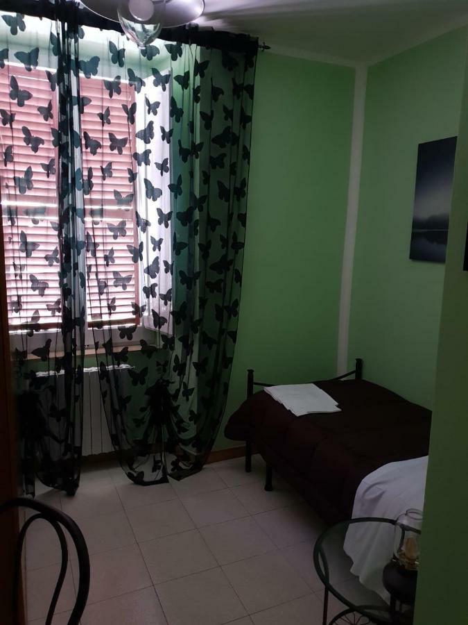 Domus Pacis Santa Chiara Casa Per Ferie Hotel